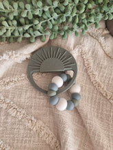 Load image into Gallery viewer, All silicone sun Teething Toy