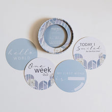 Load image into Gallery viewer, Snuggle Hunny Kids Reversable Milestone Cards