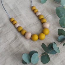 Load image into Gallery viewer, Scandi Nursing Necklace