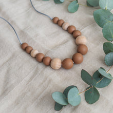 Load image into Gallery viewer, Scandi Nursing Necklace