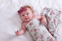 Load image into Gallery viewer, Riley & Co Muslin Swaddles