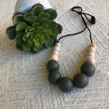 Load image into Gallery viewer, Indi Nursing Necklace