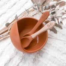 Load image into Gallery viewer, Silicone Suction Feeding Bowl & 2 Spoons