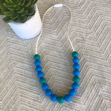 Load image into Gallery viewer, Little Lady Necklace