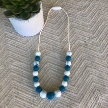 Load image into Gallery viewer, Little Lady Necklace