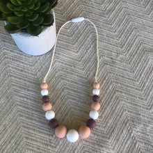 Load image into Gallery viewer, Little Lady Necklace