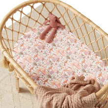 Load image into Gallery viewer, Snuggle Hunny Kids Jersey Bassinet Sheet/ Change Table Cover
